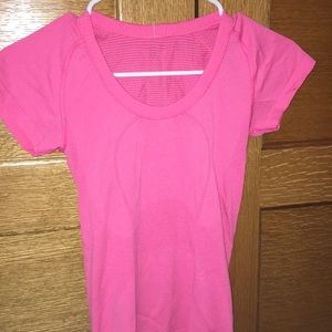 lululemon workout t-shirt